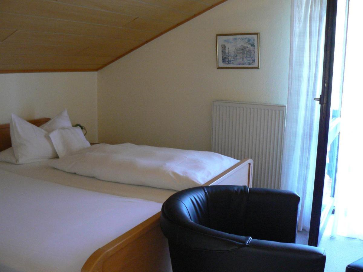 Haus Evelyn / Haus Heidemarie Hotel Bad Füssing Kamer foto