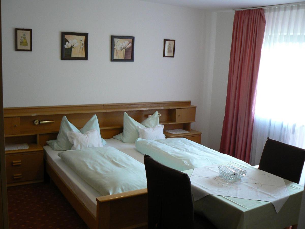 Haus Evelyn / Haus Heidemarie Hotel Bad Füssing Kamer foto