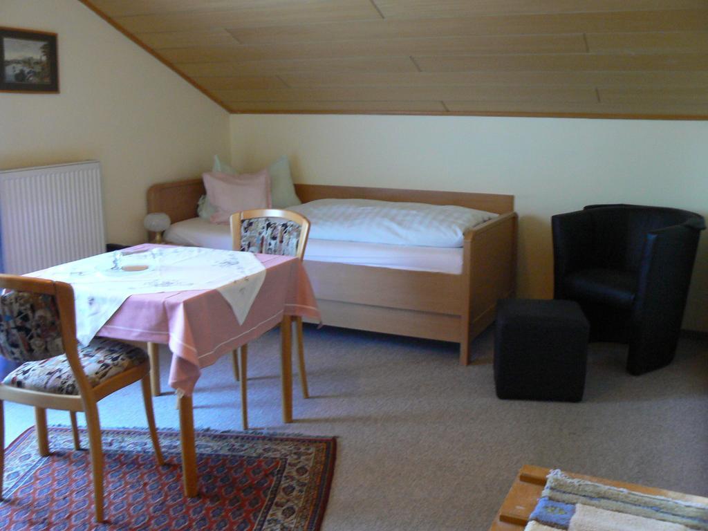Haus Evelyn / Haus Heidemarie Hotel Bad Füssing Kamer foto