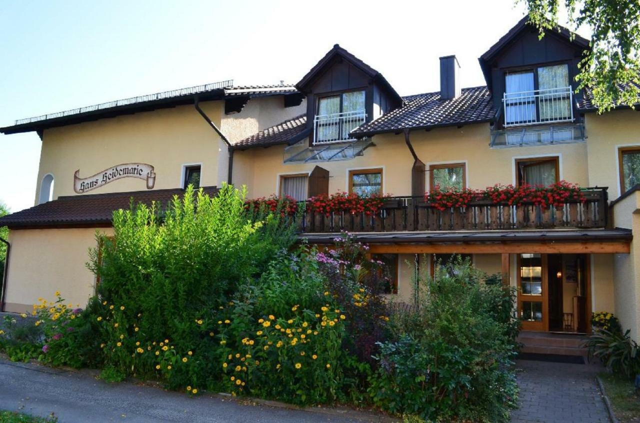 Haus Evelyn / Haus Heidemarie Hotel Bad Füssing Buitenkant foto